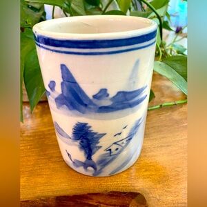 Japanese Calligraphy Brush Pot Blue White Ceramic Cylinder Vase Asian Decor 5.5”